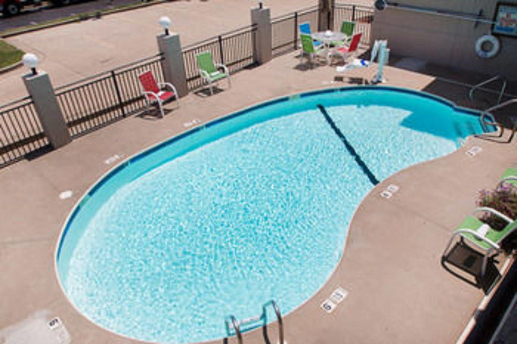 Quality Inn Us65 & E Battlefield Rd Springfield Eksteriør billede