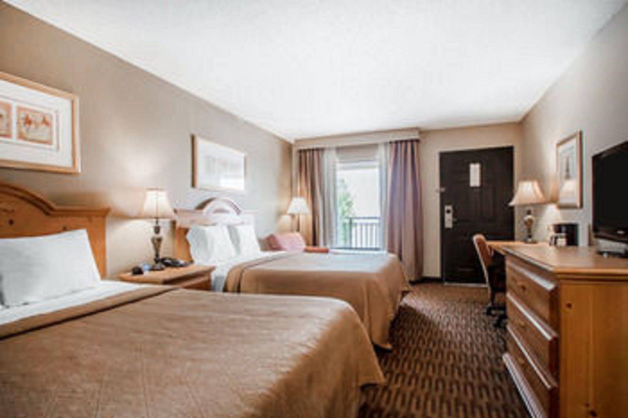 Quality Inn Us65 & E Battlefield Rd Springfield Eksteriør billede