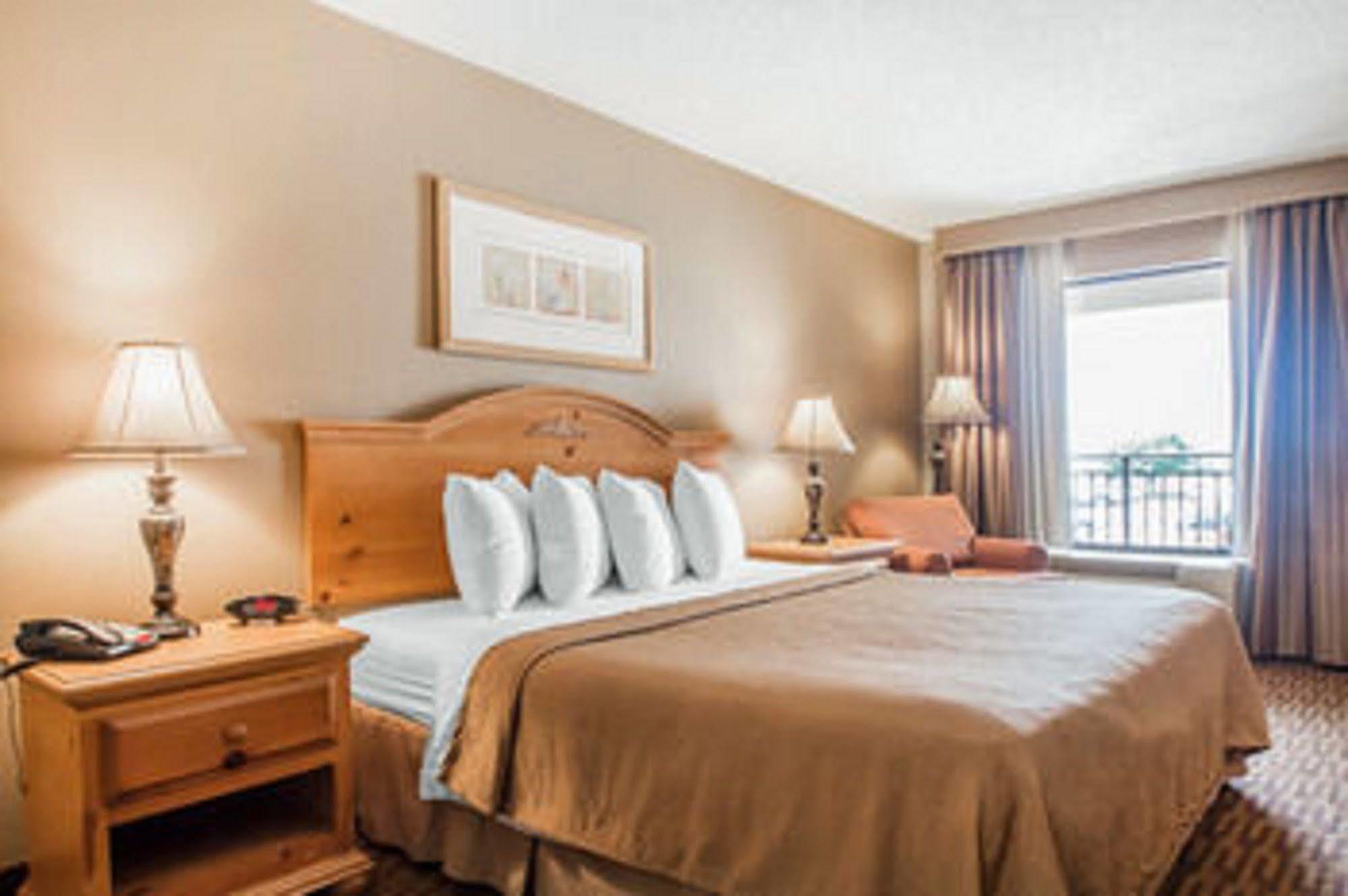 Quality Inn Us65 & E Battlefield Rd Springfield Eksteriør billede