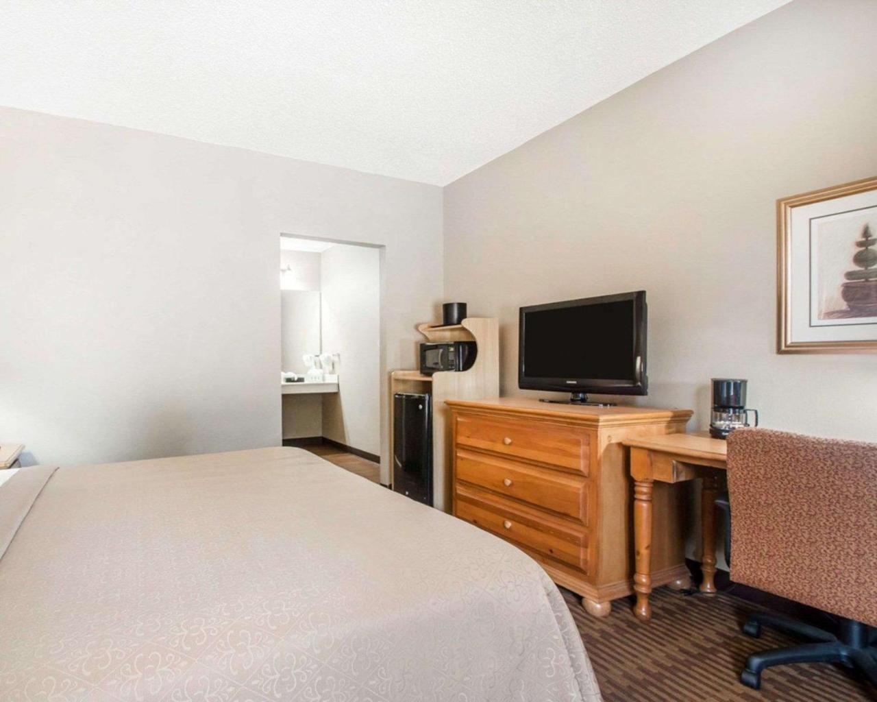 Quality Inn Us65 & E Battlefield Rd Springfield Eksteriør billede